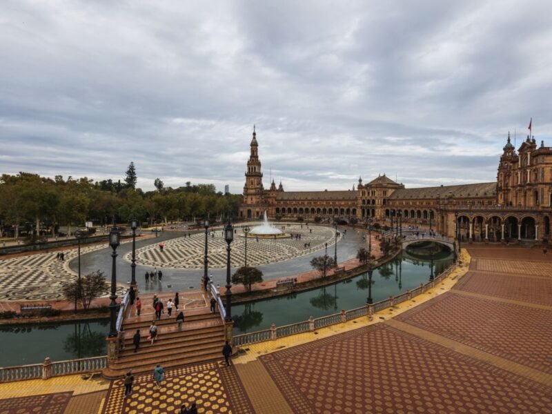 Vue aerienne de la Plaza de Espana a Seville en Andalousie